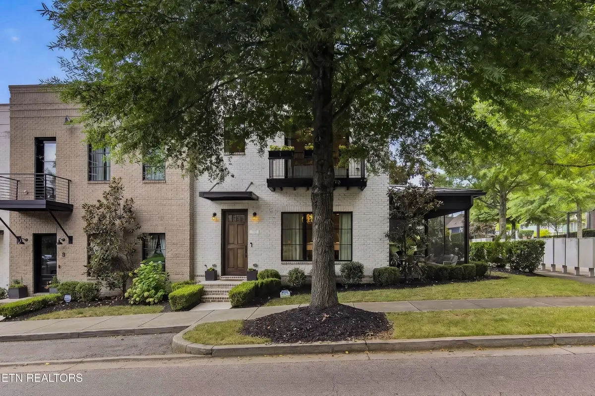 1701 Rainbow Falls Rd, Knoxville, TN 37922 - #1