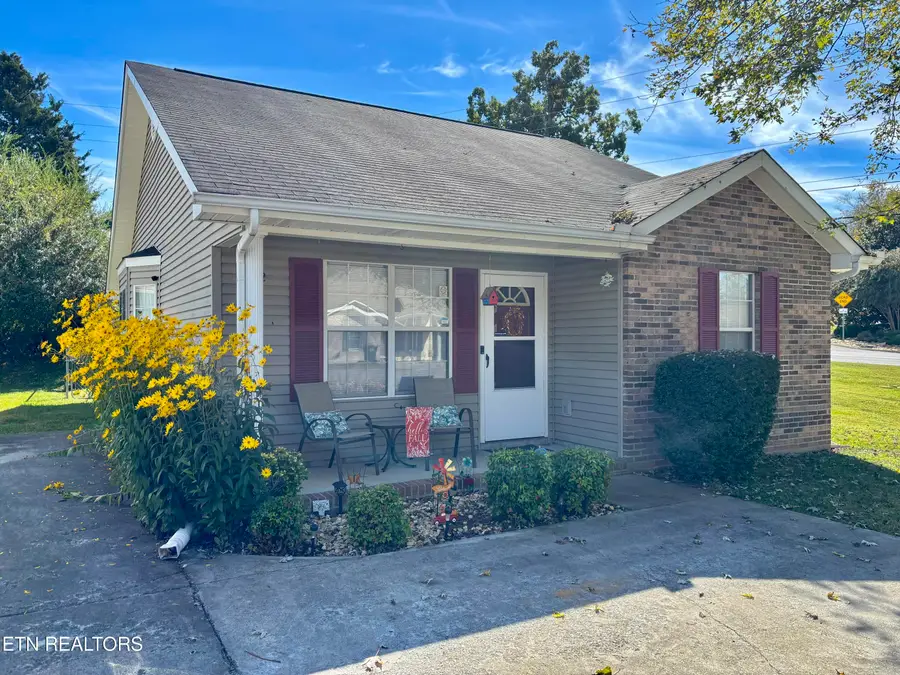 902 Middlebrook Court, Sevierville, TN 37862 - #2