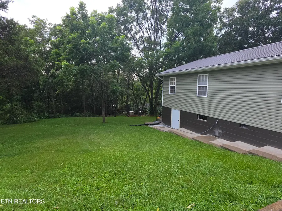 144 Stratford Rd, Harrogate, TN 37752 - #2