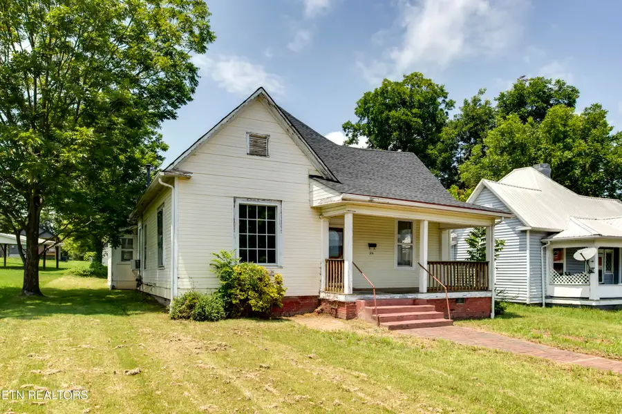 914 Ohio Ave, Etowah, TN 37331 - #2