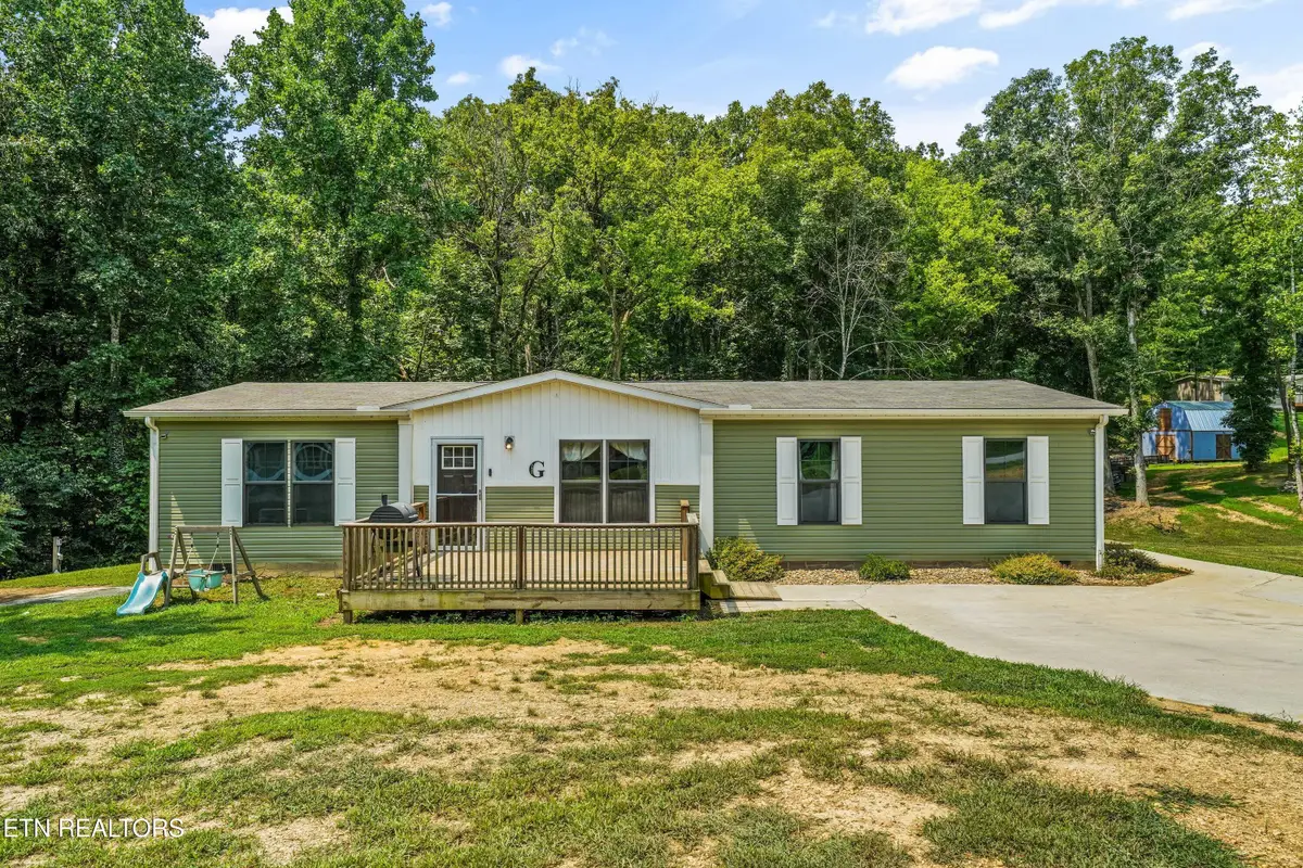 3421 Hackney Chapel Rd, Lenoir City, TN 37772 - #1