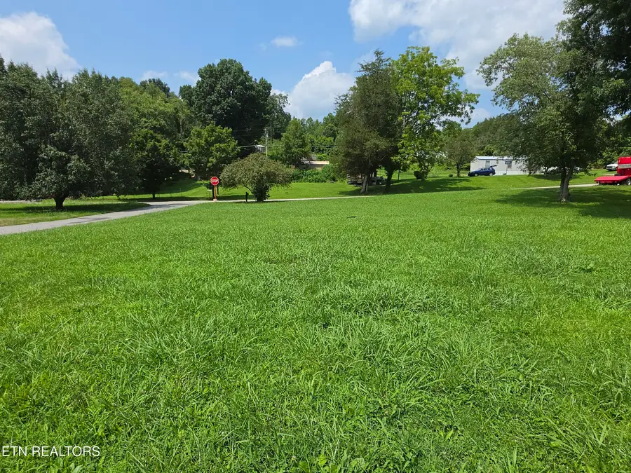 117 Jefferson Circle, Cumberland Gap, TN 37724 - #2