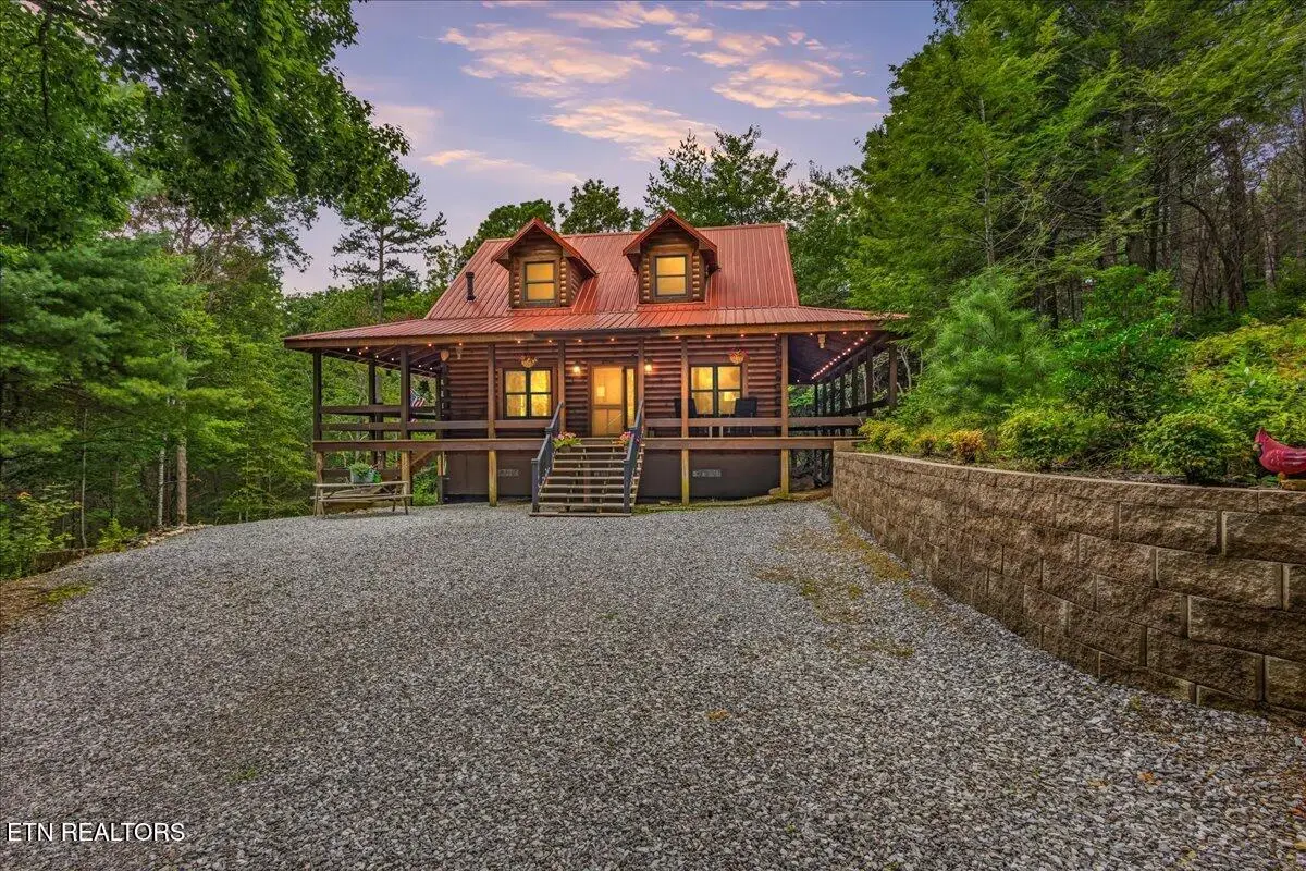 205 Holder Cemetery Rd, Tellico Plains, TN 37385 - #1