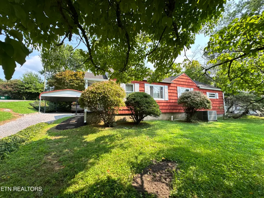 2510 Emoriland Blvd, Knoxville, TN 37917 - #2