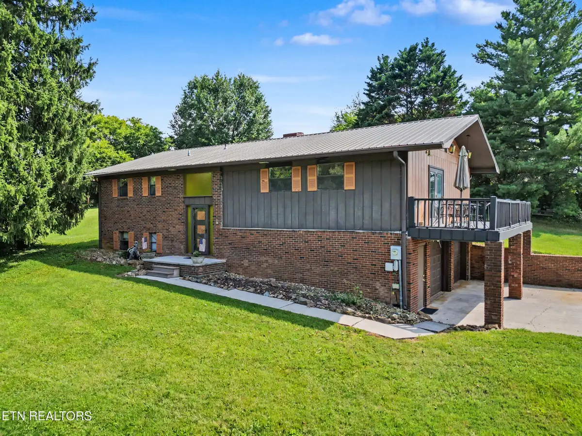 3229 Clover Hill Ridge Rd, Maryville, TN 37801 - #1