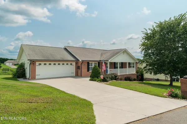 2609 Covington Circle, Sevierville, TN 37876