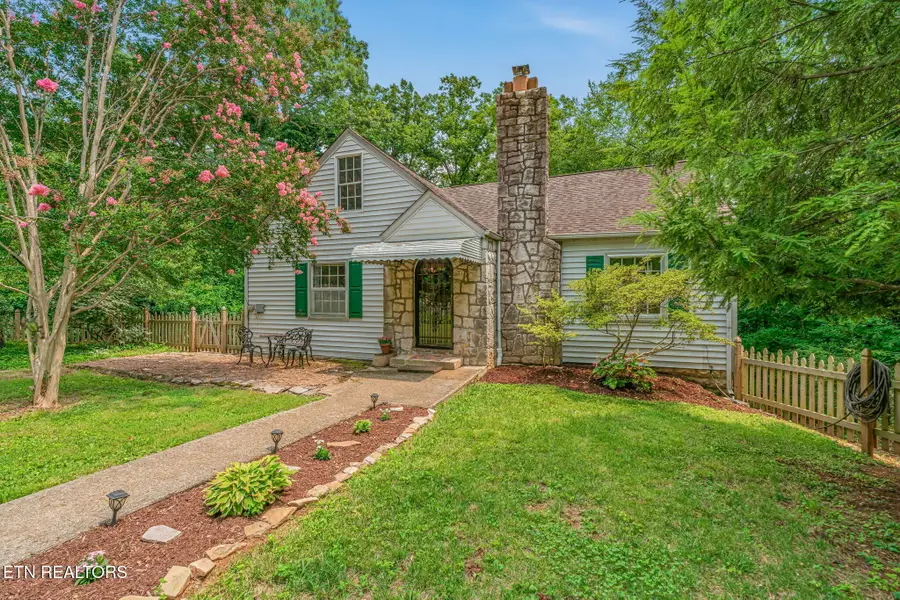 904 Lester Rd, Knoxville, TN 37920 - #3