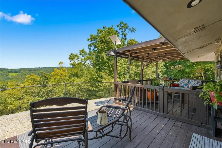 111 Eagle Ridge Rd, Kingston, TN 37763 - #3