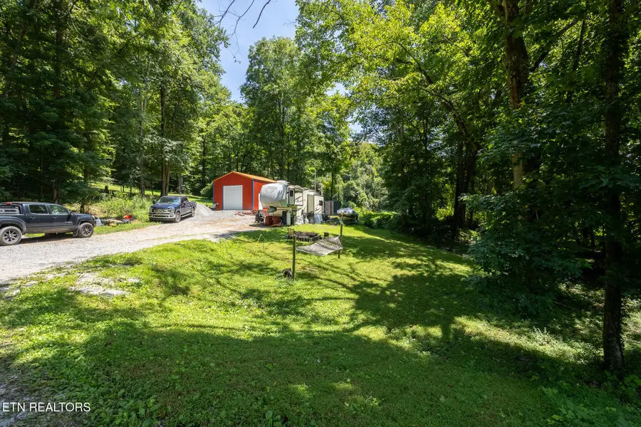 592 Morgan County Hwy, Harriman, TN 37748 - #3