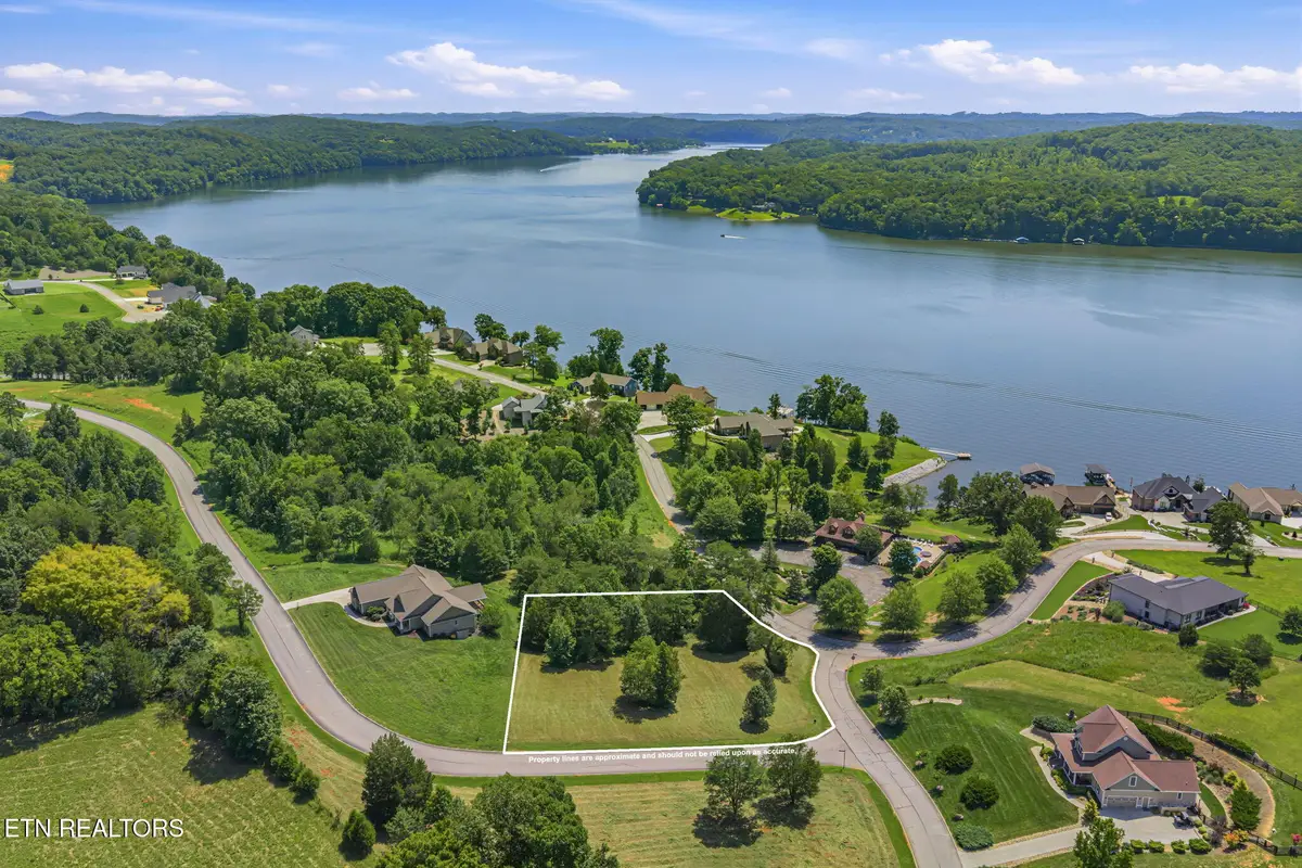 261 Serenity Drive, Harriman, TN 37748 - #1