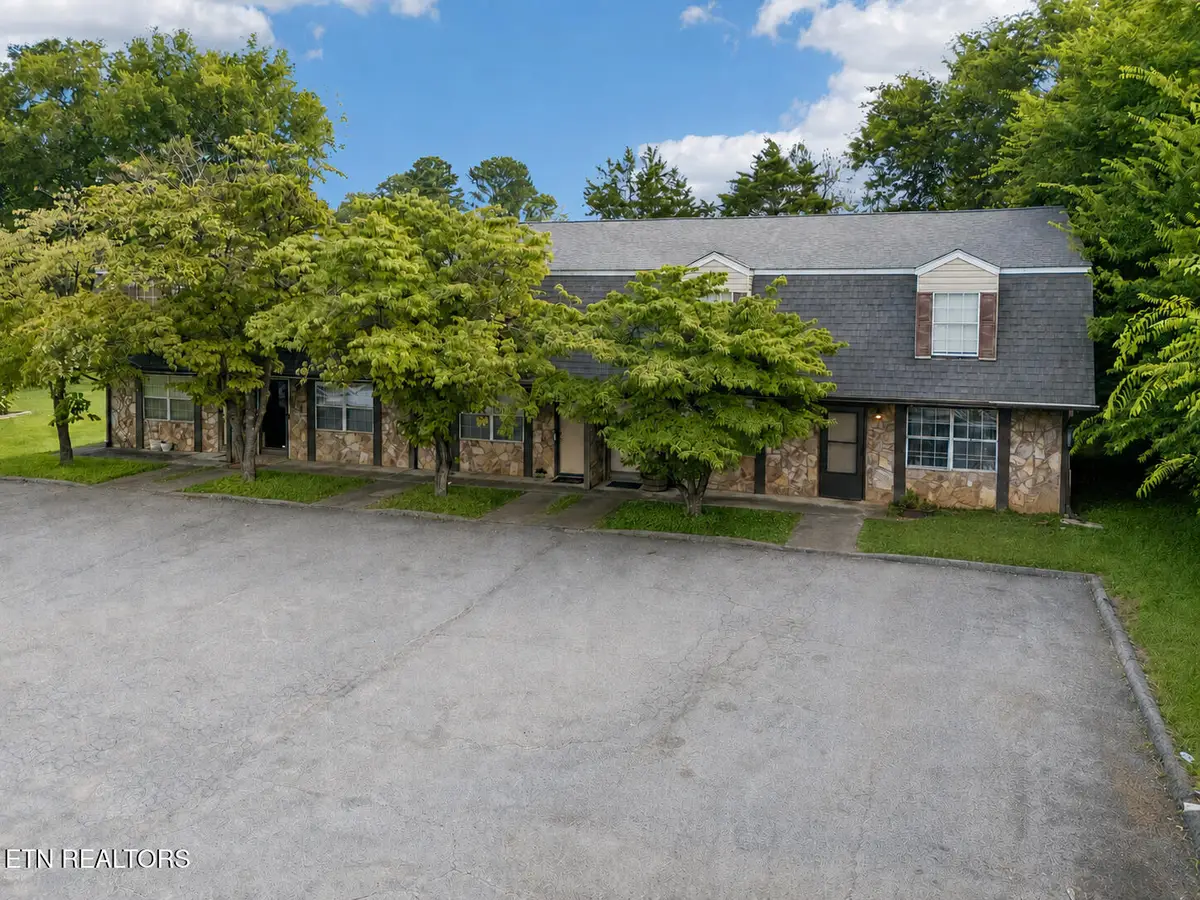 5216 Tillery Rd, Knoxville, TN 37912 - #1