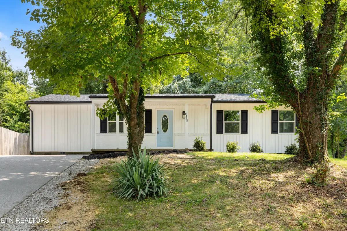 5200 Evelyn Drive, Knoxville, TN 37909 - #1