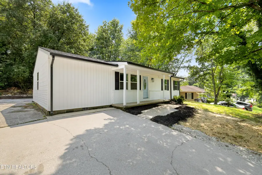 5200 Evelyn Drive, Knoxville, TN 37909 - #2