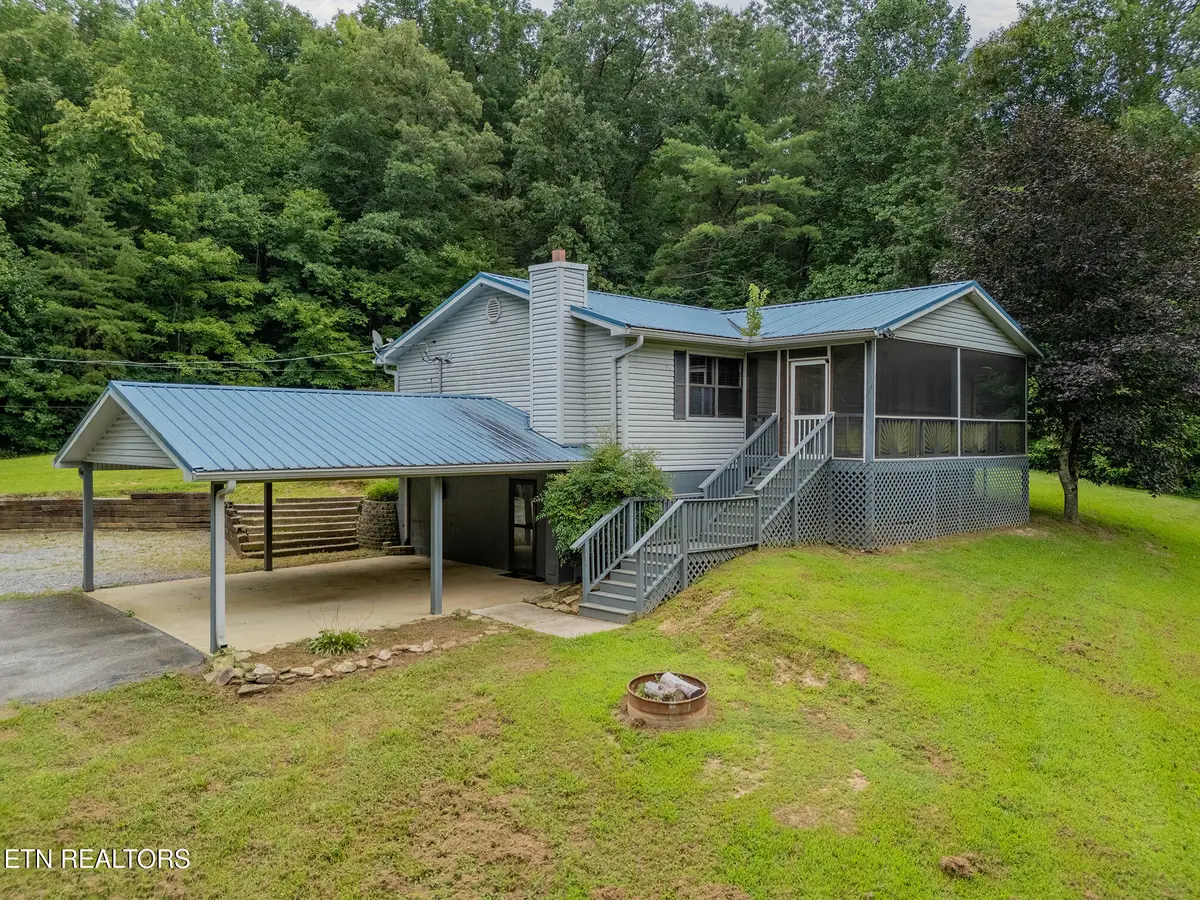 161 Adcock Hollow Rd, Harriman, TN 37748 - #1