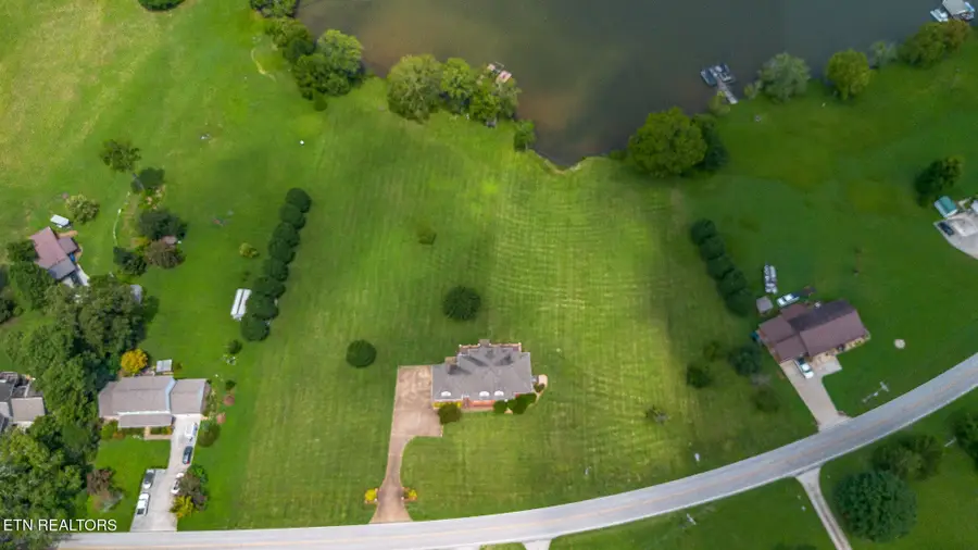 662 River Rd, Kingston, TN 37763 - #3