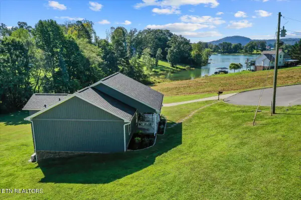 430 Cherokee Cove, Rutledge, TN 37861