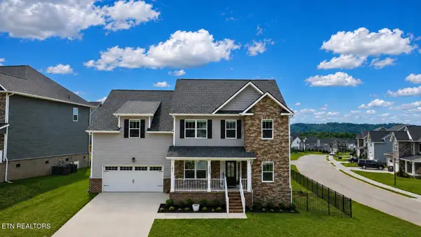 4522 Unity Bell Ave, Powell, TN 37849