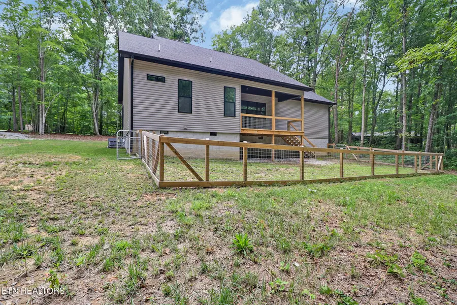108 Shotgun Annie Rd, Jamestown, TN 38556 - #3