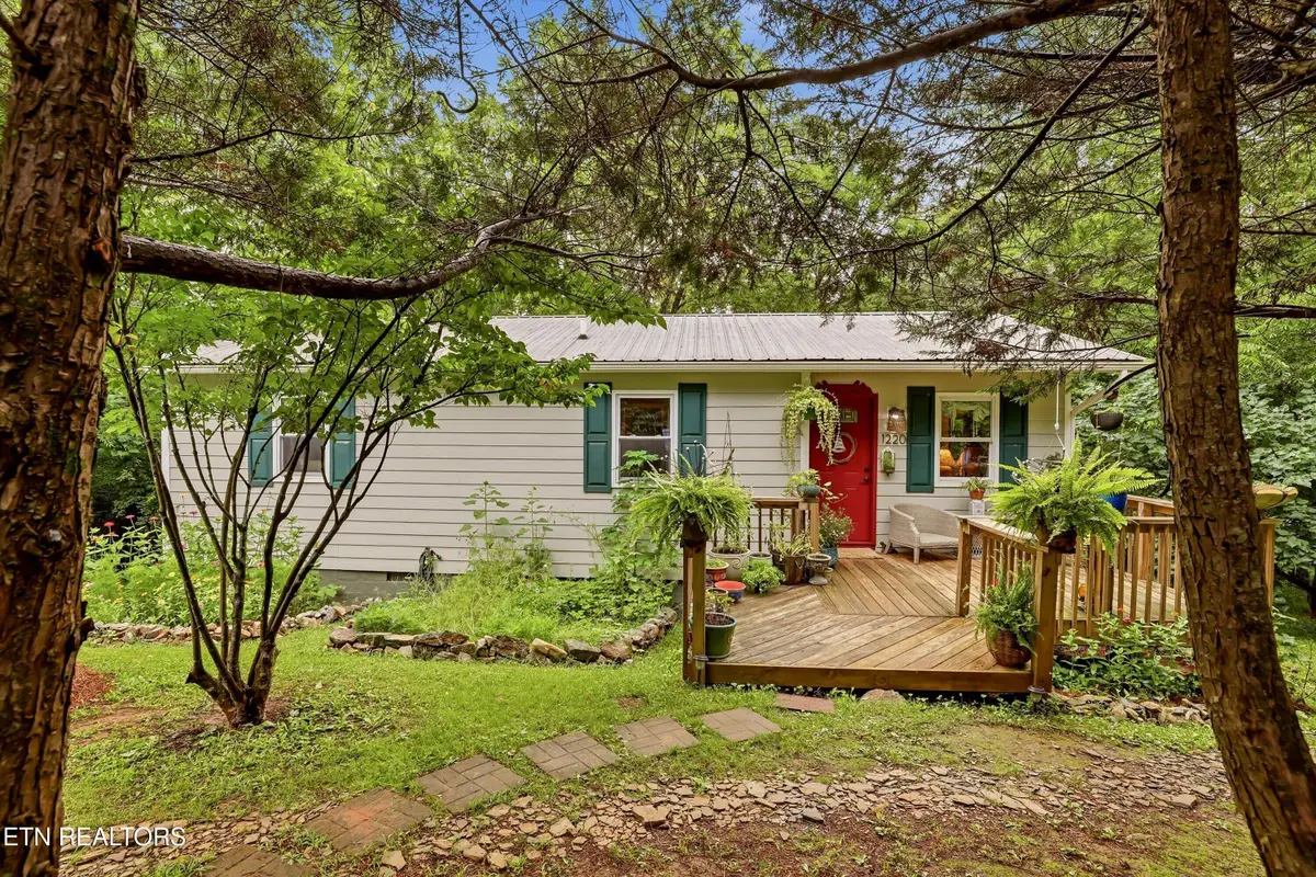 1220 W Highway 25-70, Dandridge, TN 37725 - #1