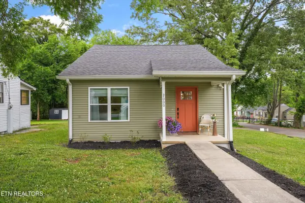 2000 Seminole Ave, Knoxville, TN 37915