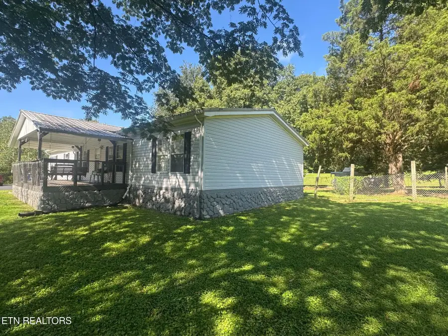 415 Myers Rd, Kingston, TN 37763 - #2