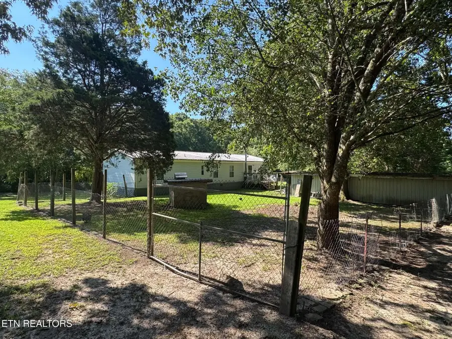 415 Myers Rd, Kingston, TN 37763 - #3