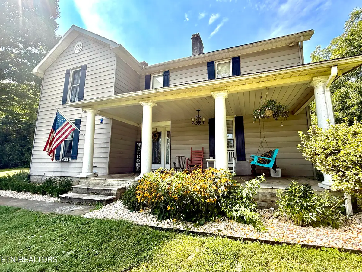 3144 W Old A J Hwy, Strawberry Plains, TN 37871 - #1