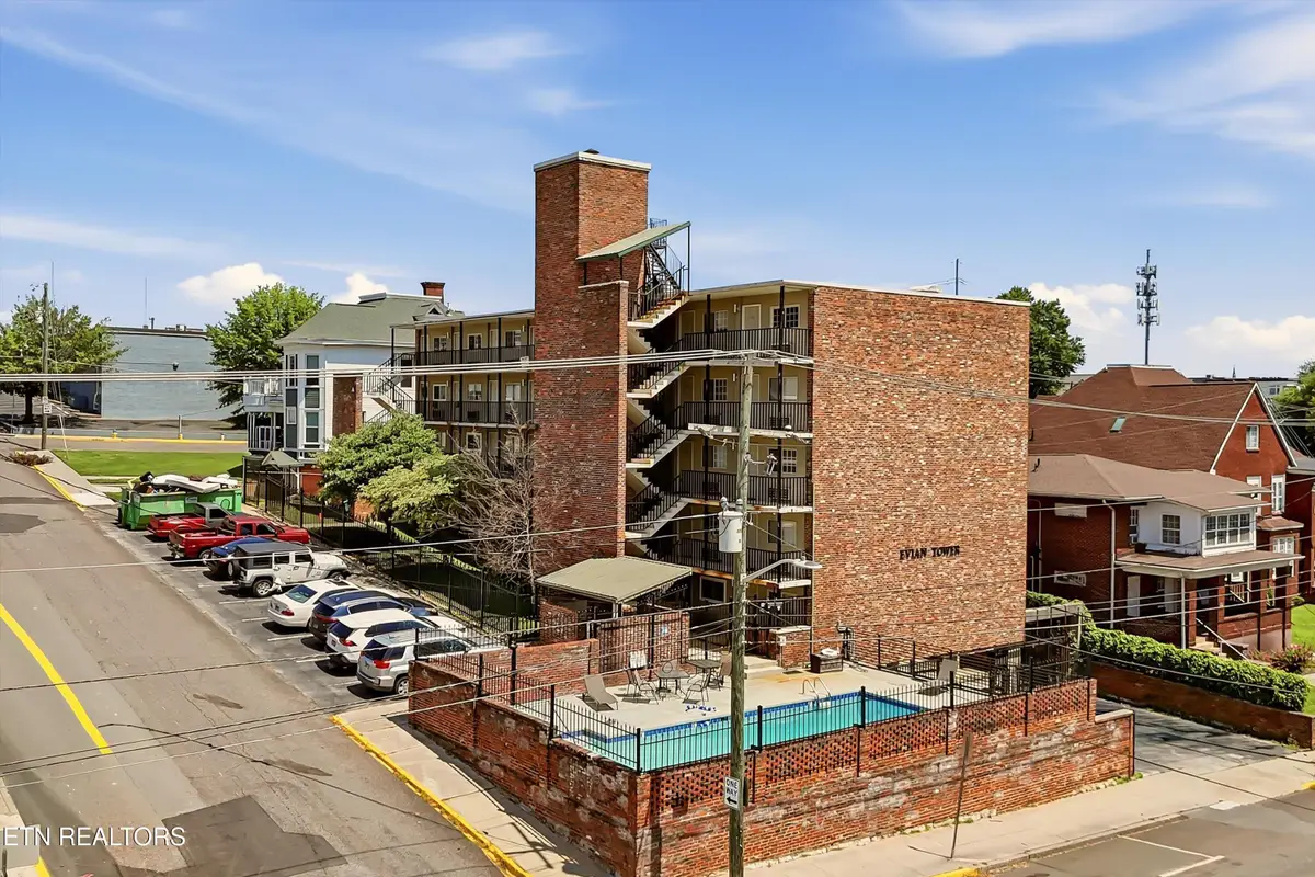 510 14th St, Knoxville, TN 37916 - #1