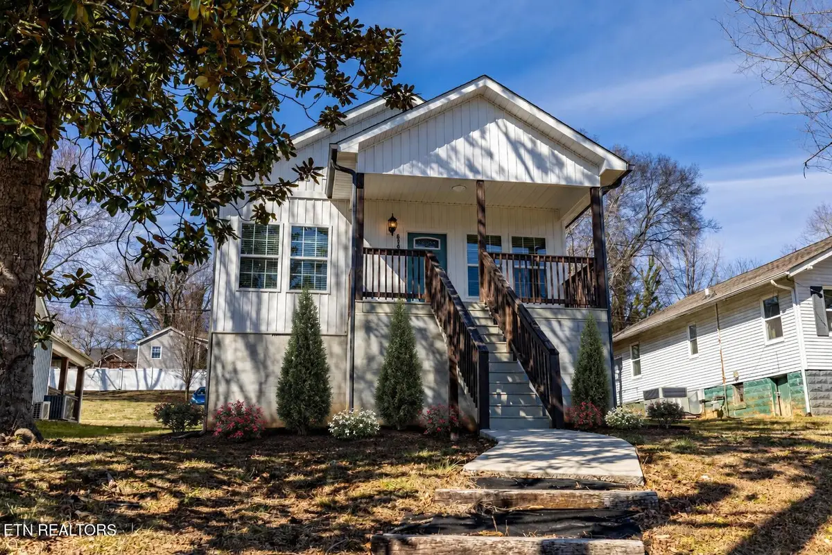619 NE Midlake Drive, Knoxville, TN 37918 - #1