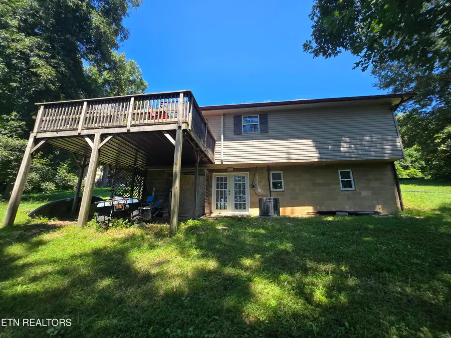 1019 Cole Rd, New Tazewell, TN 37825 - #2