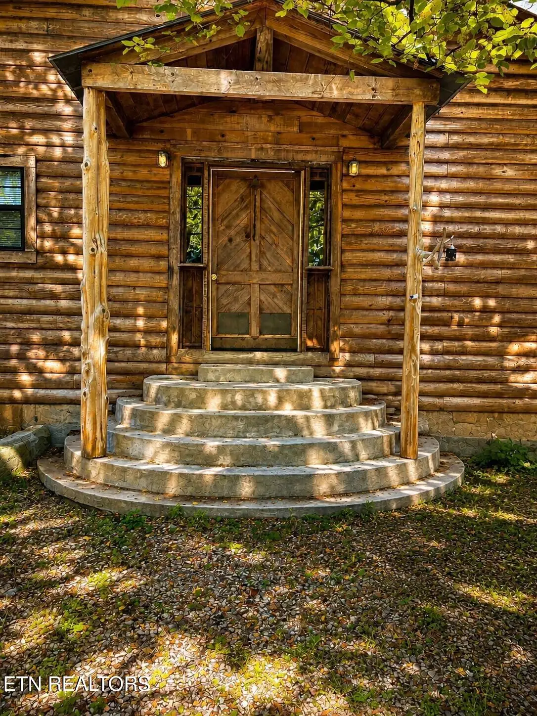 4205 Birds Creek Rd, Sevierville, TN 37876 - #1