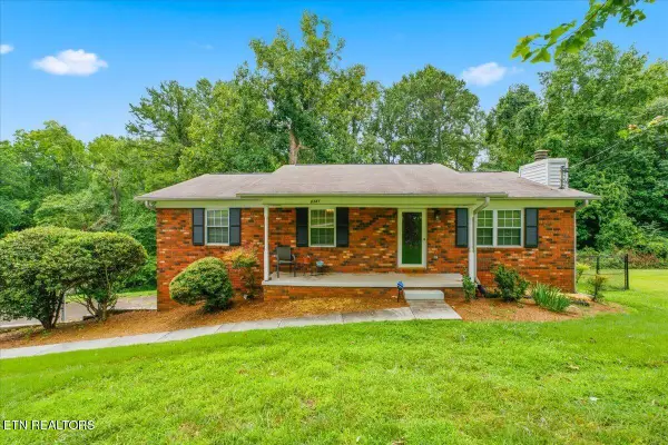 6341 Gateway Lane, Knoxville, TN 37920
