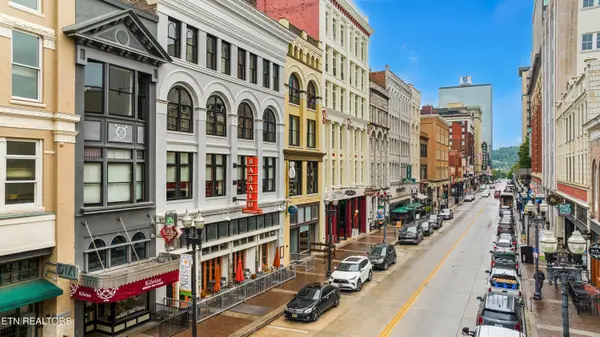 416 S Gay St #204, Knoxville, TN 37902