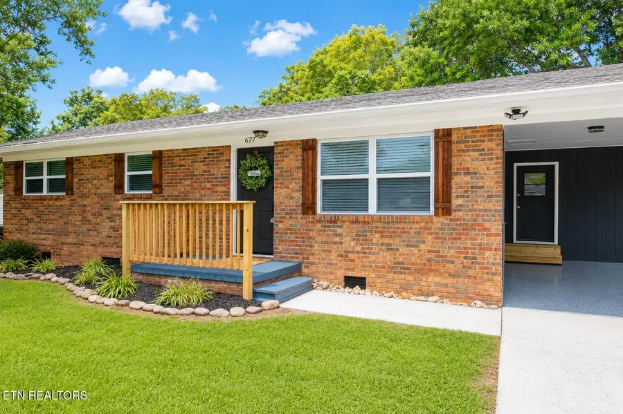 677 Grant St, Alcoa, TN 37701 - #2