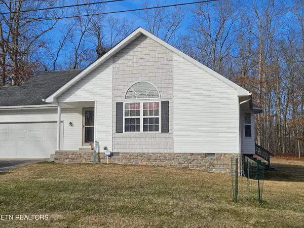 6219 Osage Rd, Crossville, TN 38572