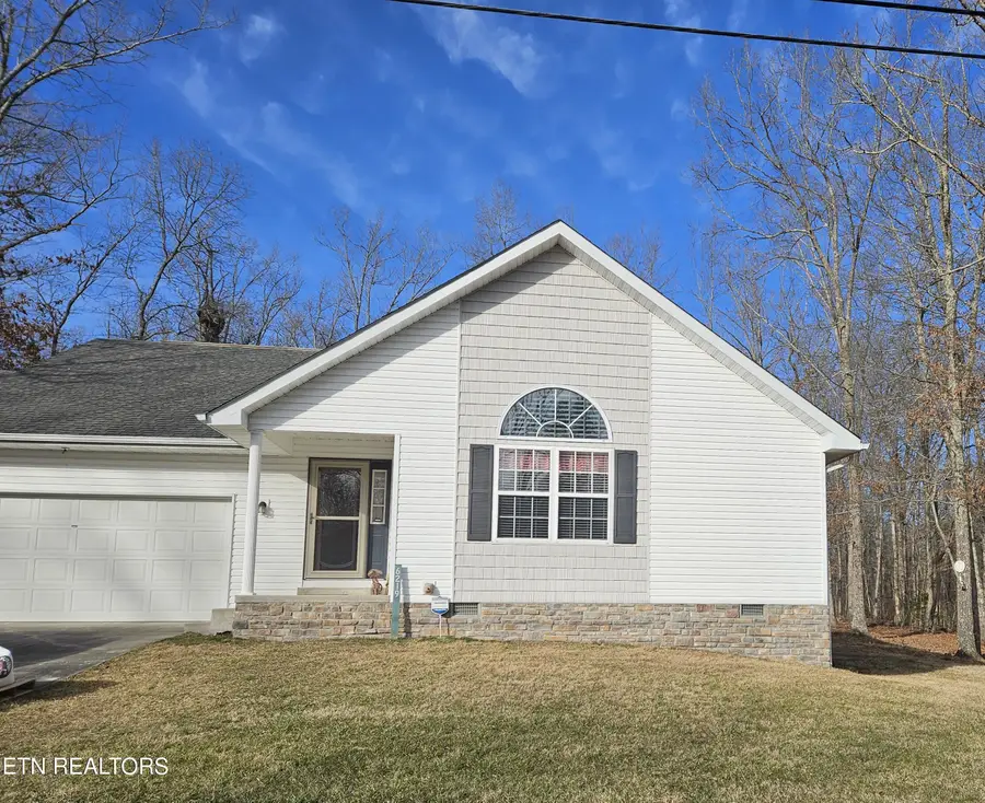 6219 Osage Rd, Crossville, TN 38572 - #2