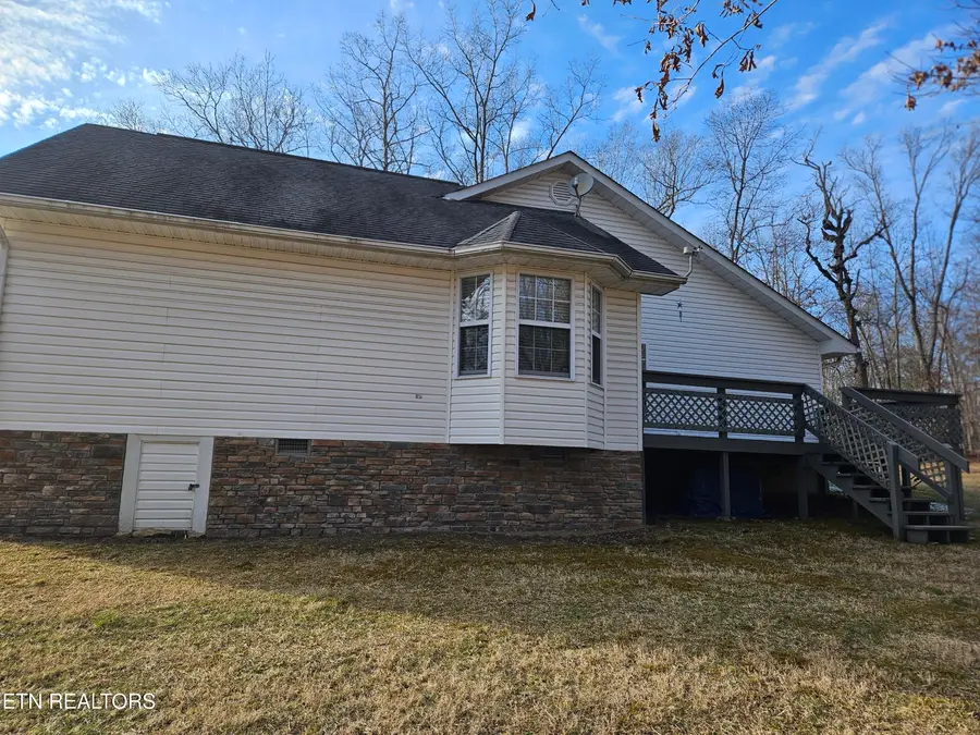6219 Osage Rd, Crossville, TN 38572 - #3