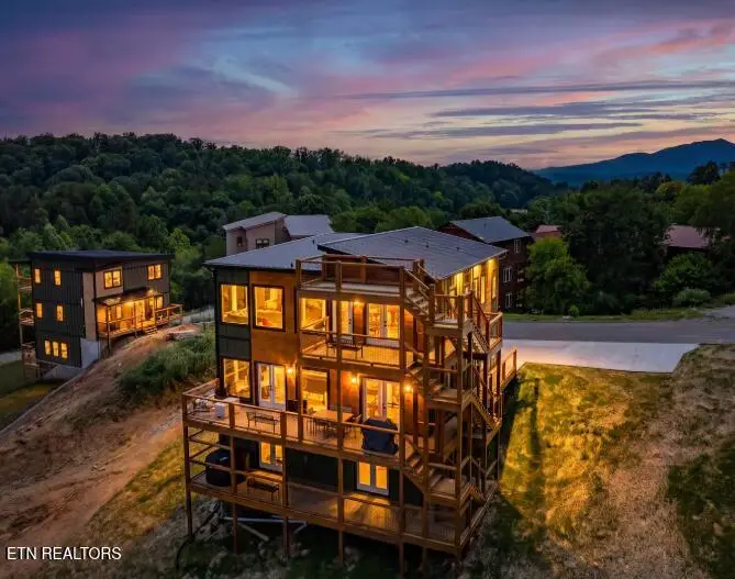 1579 Rainbow Ridge Way, Sevierville, TN 37862 - #2