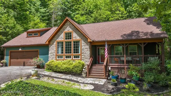 450 Mountain John Loop, Townsend, TN 37882
