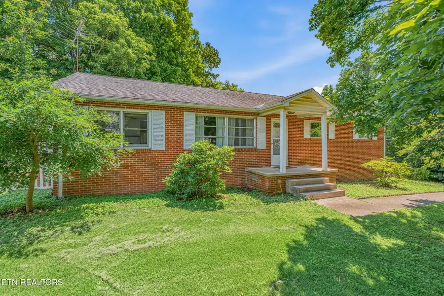 1812 E Governor John Sevier Hwy, Knoxville, TN 37920 - #3