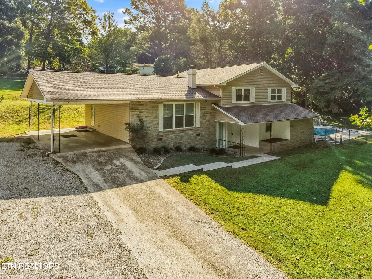 155 Chestnut Hill Rd, Harriman, TN 37748 - #1