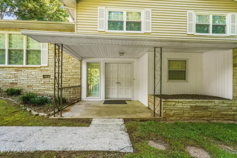 155 Chestnut Hill Rd, Harriman, TN 37748 - #3