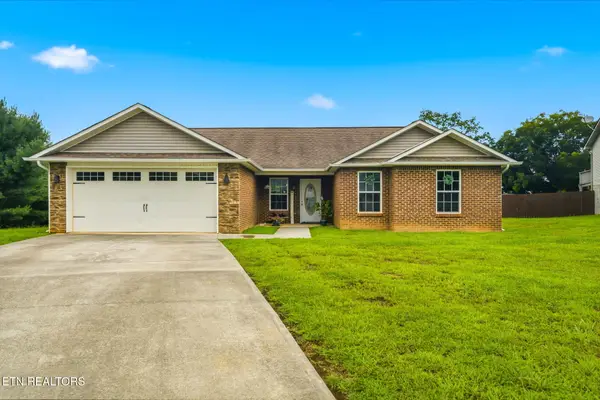 2847 English Valley Lane, Sevierville, TN 37876