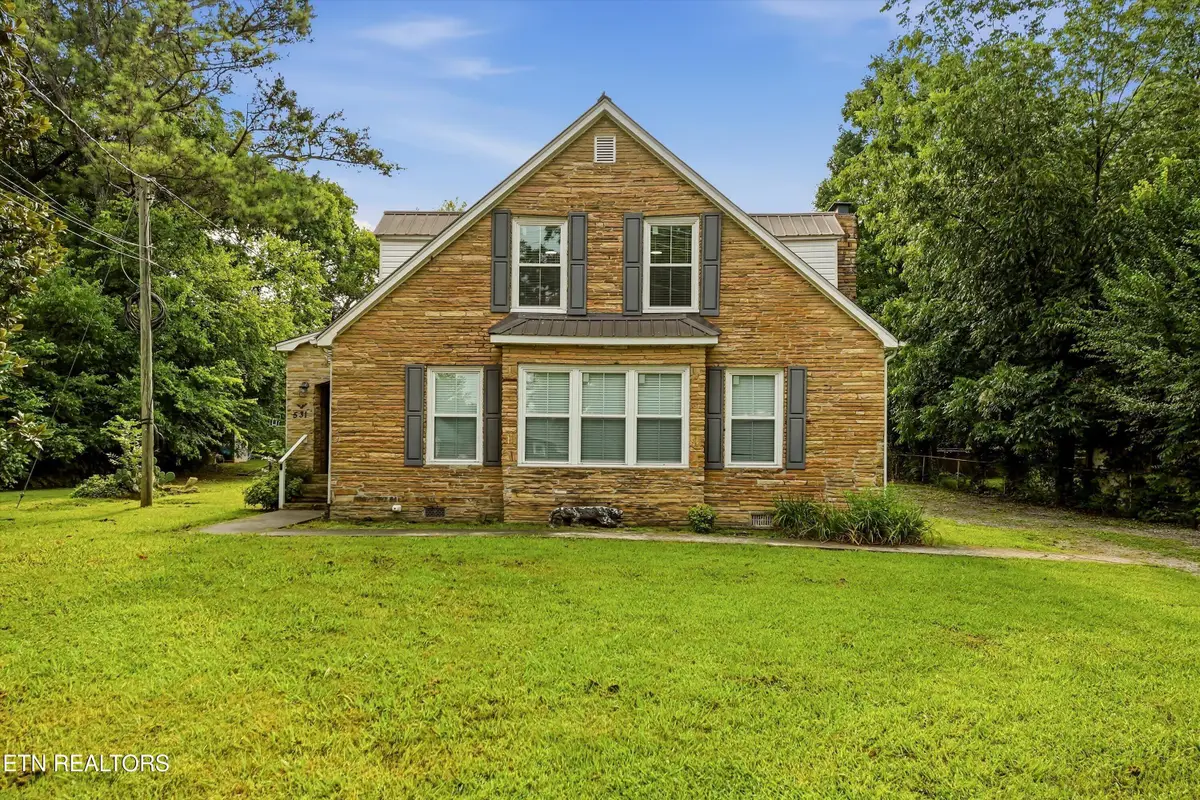 531 N Tellico St, Madisonville, TN 37354 - #1