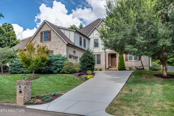 634 Oak Cove Lane, Knoxville, TN 37922