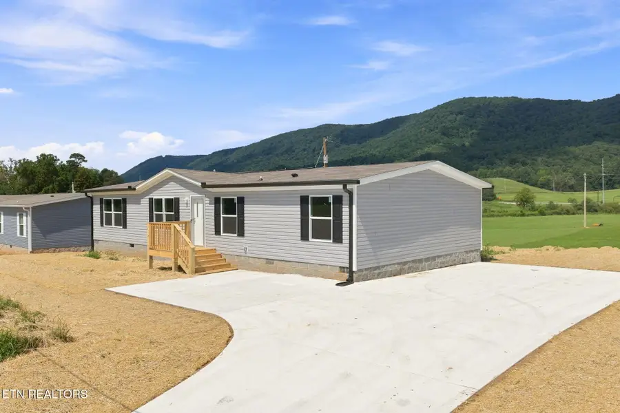 2888 Old Highway 63, Speedwell, TN 37870 - #2