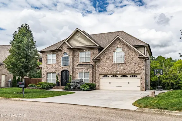 2219 Muddy Creek Lane, Knoxville, TN 37932
