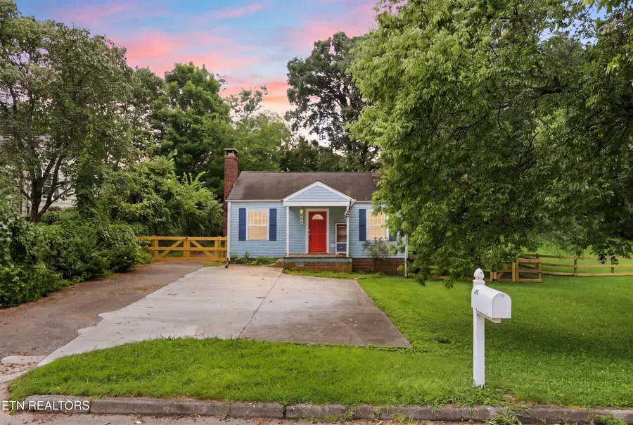 966 Poplar St, Alcoa, TN 37701 - #2