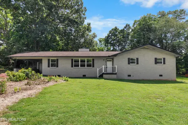 1311 Rosalyn Drive, Knoxville, TN 37914