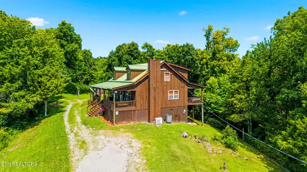 1819 Cody View Way, Sevierville, TN 37876